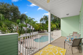 Sea Star 107, 3 Bedroom, Pool, Walk to Beach, Balcony, Jetted Tub, Sleeps 6